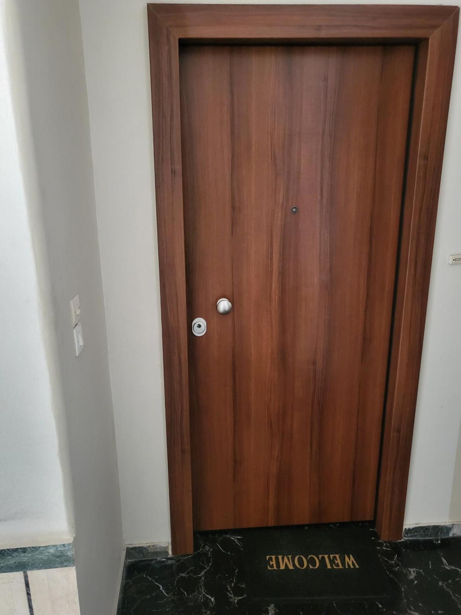 A Modern 2-Bedroom Apartment Near Areios Pagos Athen Exterior foto